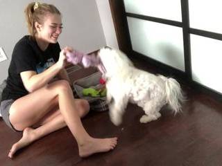 Волосатая пизда под юбкой фото